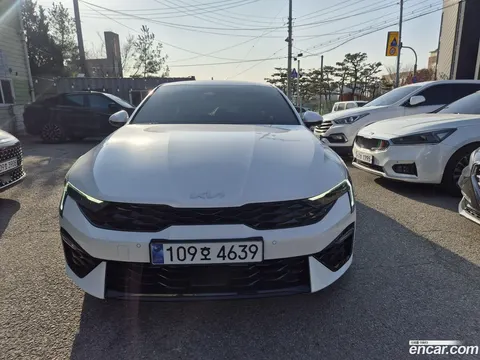 Kia K5 2025 купить в Москве
