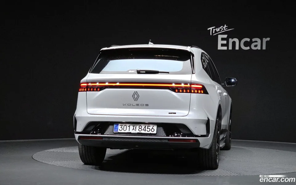 Renault Samsung Grand Koleos 1.5 E-TECH 2WD 2025 — миниатюра 4