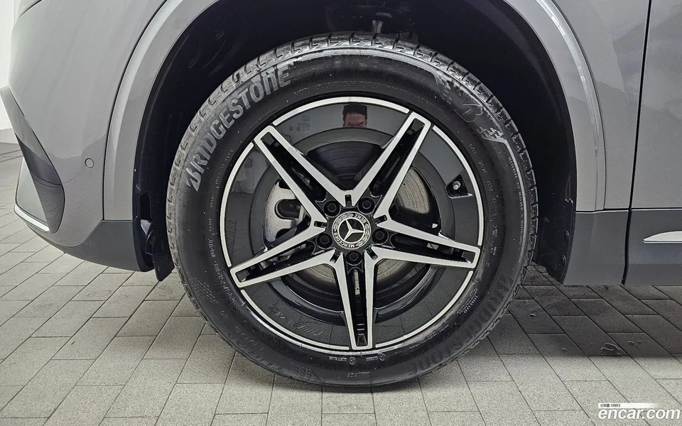Mercedes-Benz EQA EQA250 AMG 2024 — миниатюра 5