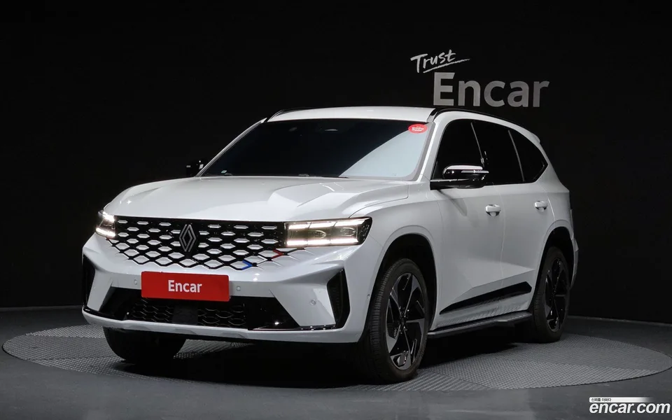 Renault Samsung Grand Koleos 1.5 E-TECH 2WD 2025 — фото 1, купить с доставкой в Москву
