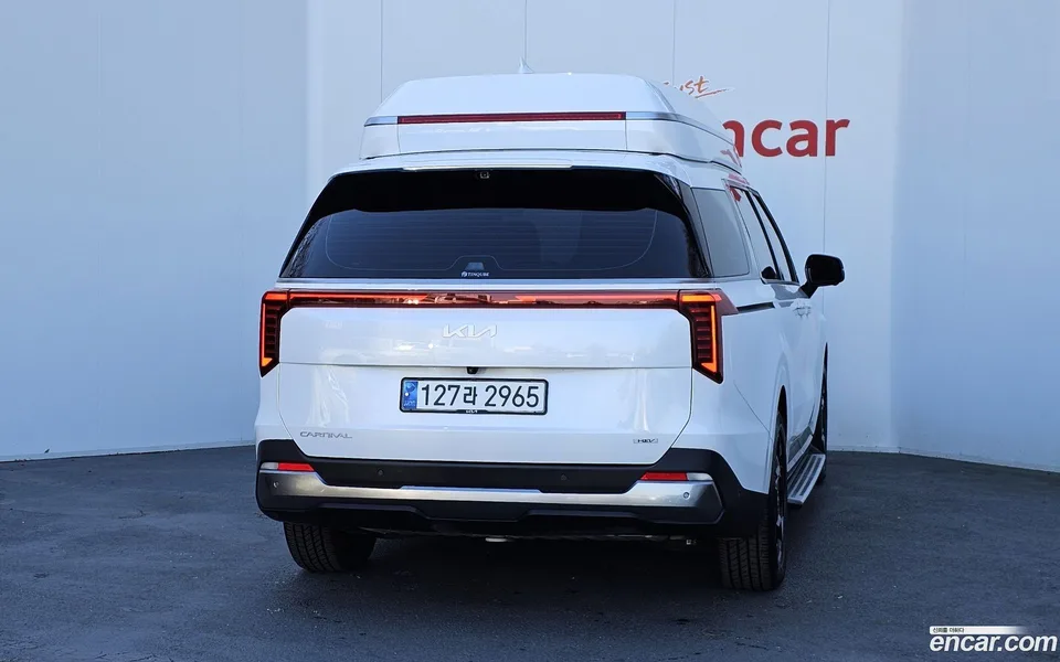 Kia Carnival HEV 7 2024 — миниатюра 4
