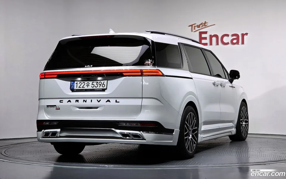 Kia Carnival 7 2022 — миниатюра 2