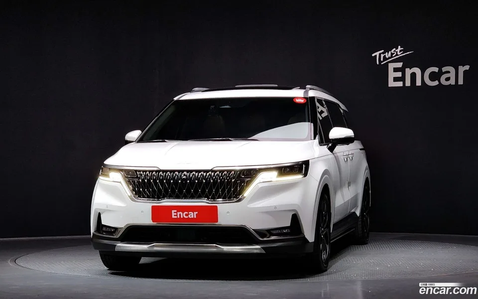 Kia Carnival 7 2022 — миниатюра 3