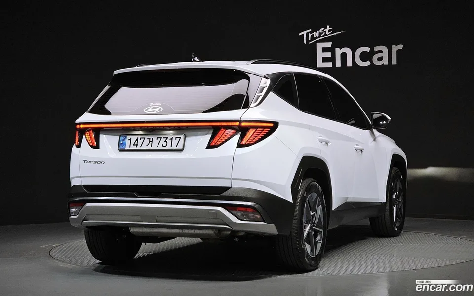 Hyundai Tucson NX4 1.6 2WD 2024 — миниатюра 2