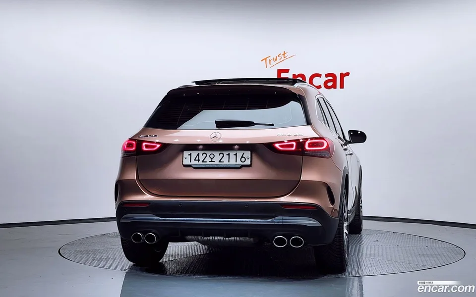Mercedes-Benz GLA-Class GLA45 AMG 4MATIC+ 2022 — миниатюра 4