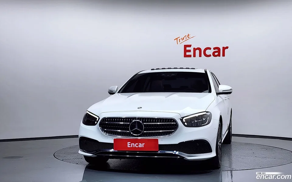 Mercedes-Benz E-Class E250 2022 — миниатюра 3