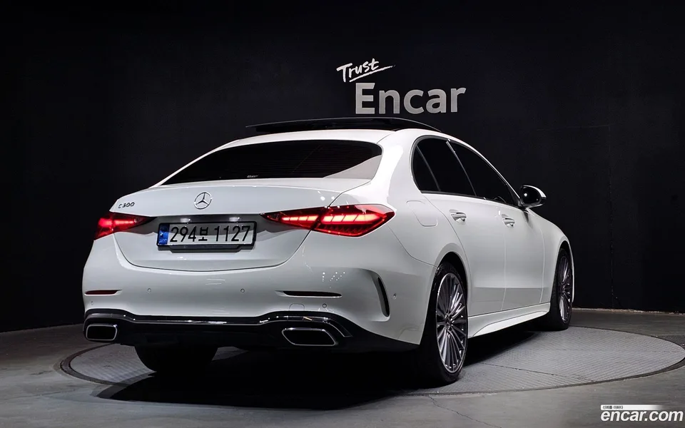 Mercedes-Benz C-Class C300 AMG Line 2022 — миниатюра 2