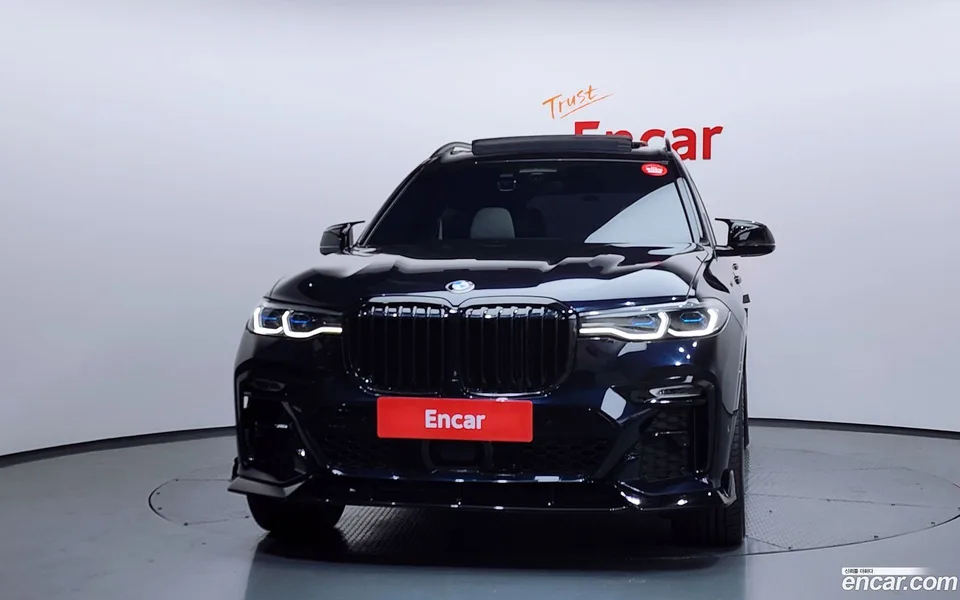 BMW X7 M50i 6 2022 — миниатюра 3