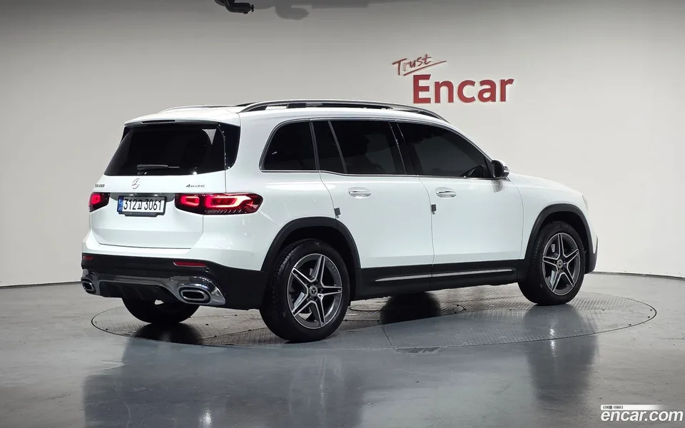 Mercedes-Benz GLB-Class GLB250 4MATIC 2022 — миниатюра 2