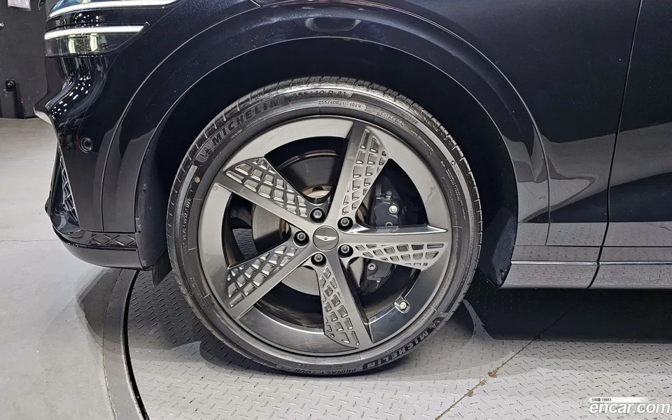 Genesis GV70 2.5T AWD 2023 — миниатюра 5
