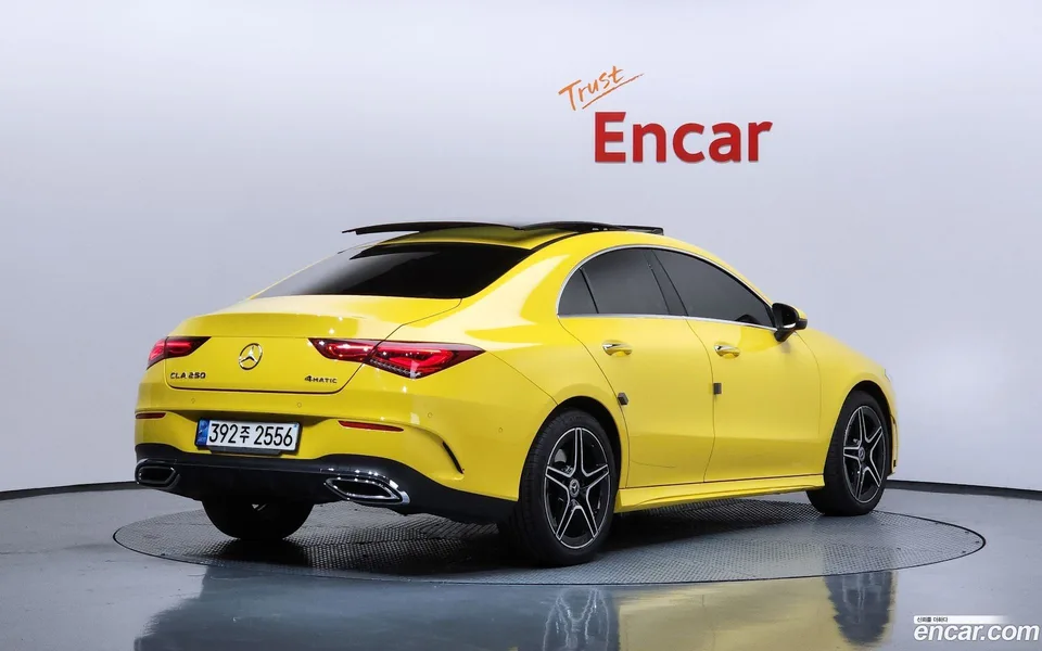 Mercedes-Benz CLA-Class CLA250 4MATIC 2022 — миниатюра 2