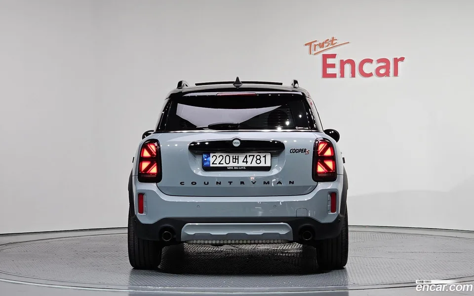 MINI Cooper S Countryman ALL4 2023 — миниатюра 4