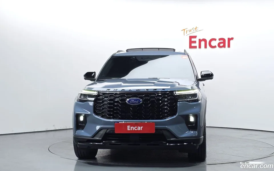 Ford Explorer 2.3 ST- 4WD 2024 — миниатюра 3