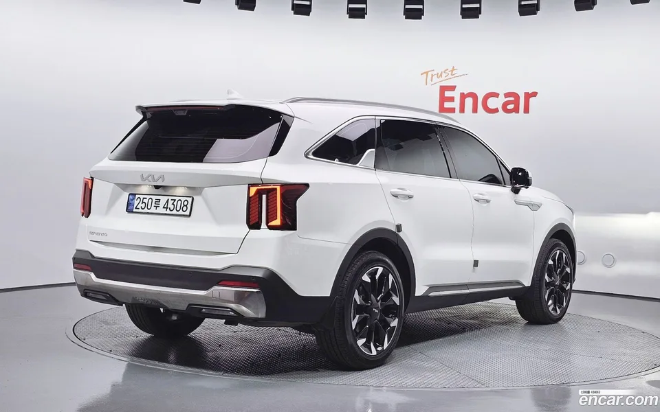 Kia Sorento 2.5T 2WD 2024 — миниатюра 2