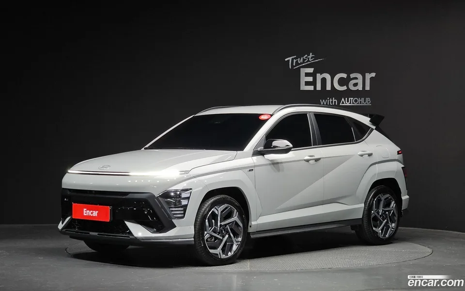Hyundai Kona 1.6 2WD 2025 — фото 1, купить с доставкой в Москву