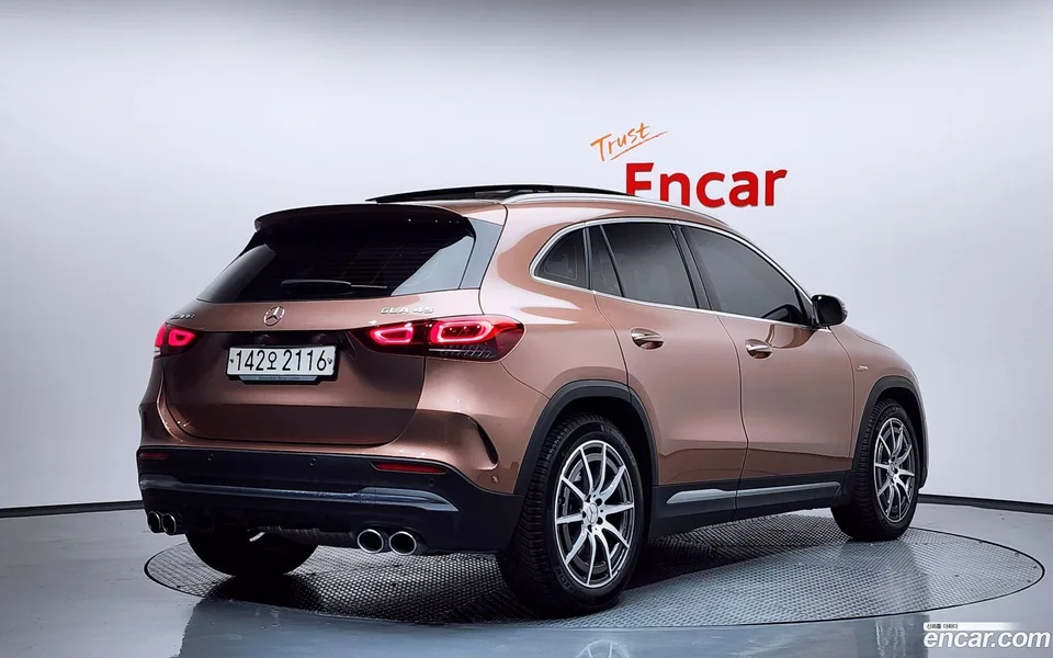 Mercedes-Benz GLA-Class GLA45 AMG 4MATIC+ 2022 — миниатюра 2