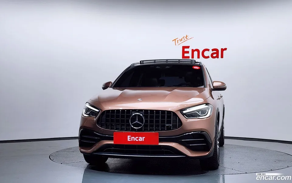 Mercedes-Benz GLA-Class GLA45 AMG 4MATIC+ 2022 — миниатюра 3