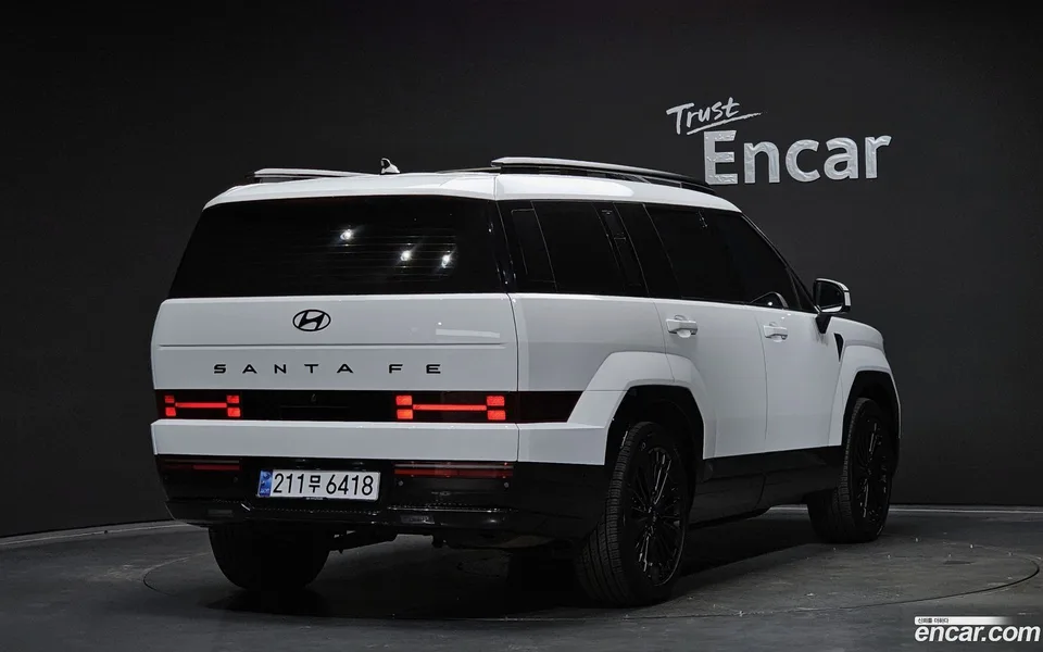 Hyundai Santa Fe HEV 1.6 4WD 2023 — миниатюра 2