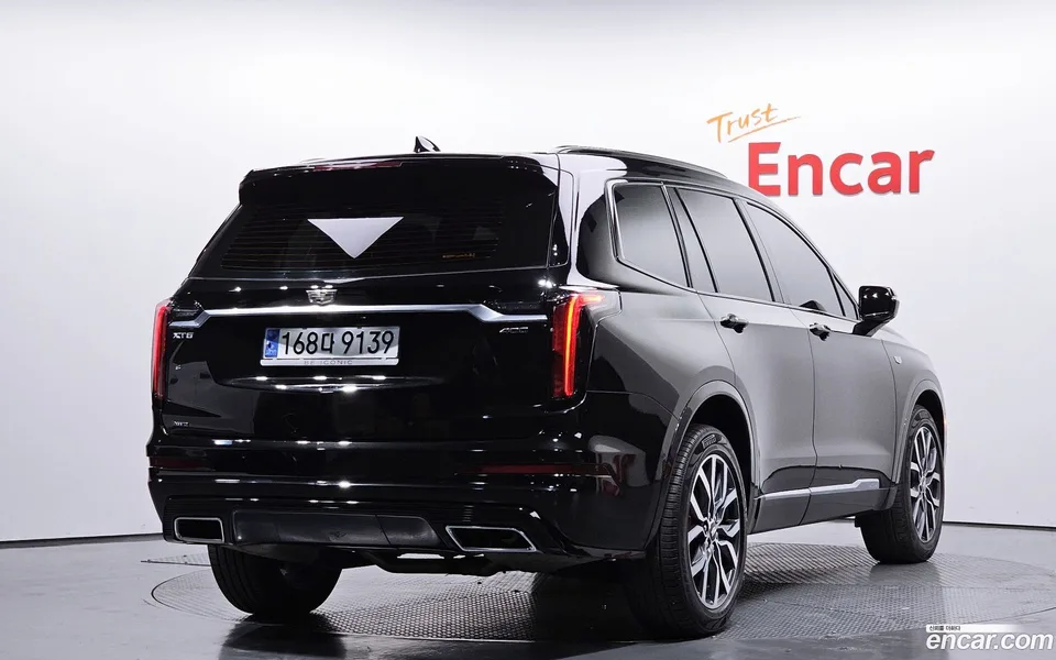 Cadillac XT6 3.6 2022 — миниатюра 2