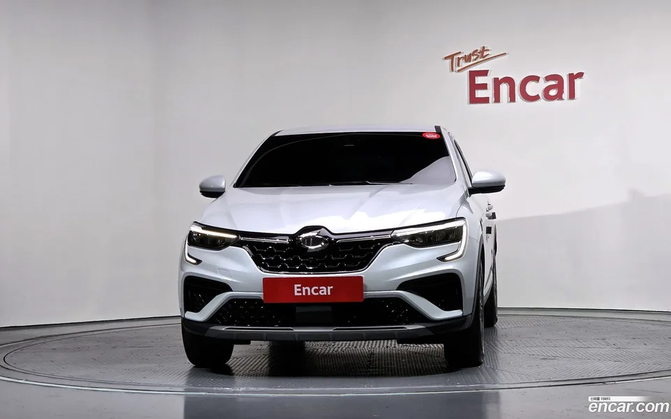 Renault Samsung XM3 (Arkana) 1.6 E-TECH RE 2024 — миниатюра 3