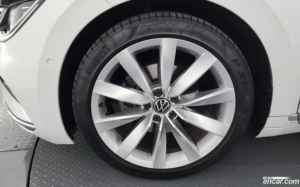 Volkswagen Arteon 2.0 TDI 2022 — миниатюра 5