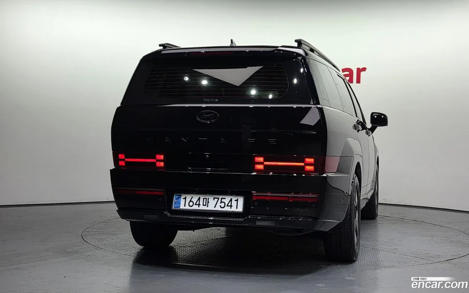 Hyundai Santa Fe HEV 1.6 2WD 2023 — миниатюра 4