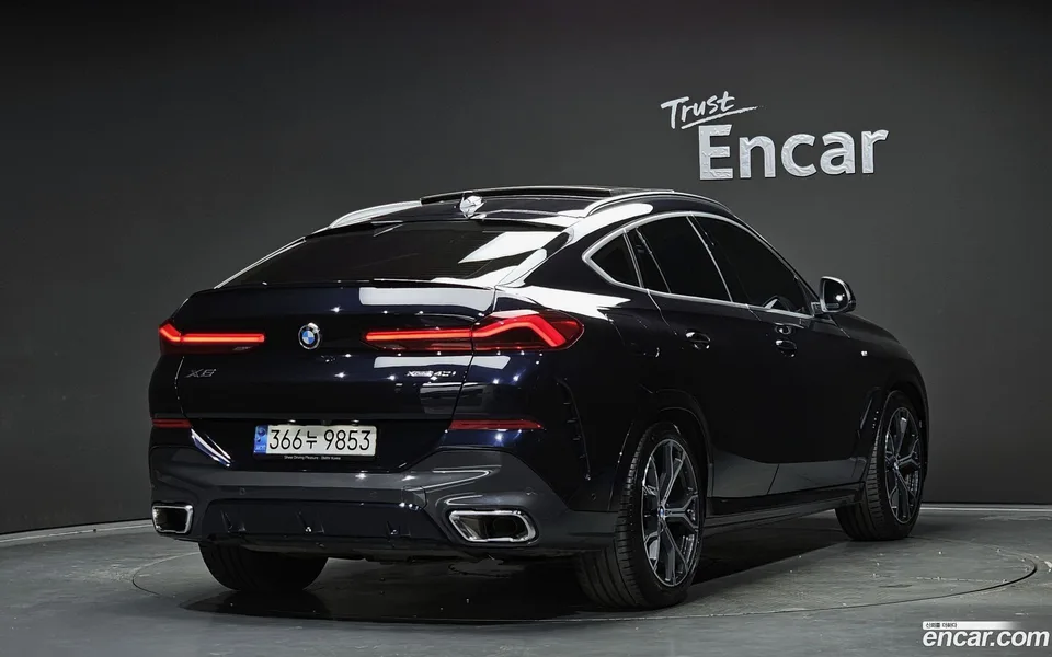 BMW X6 xDrive40i M 2022 — миниатюра 2
