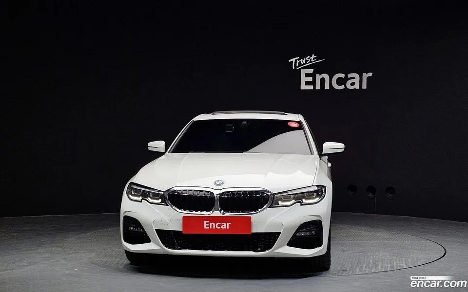 BMW 3 Series 320e M 2022 — миниатюра 3