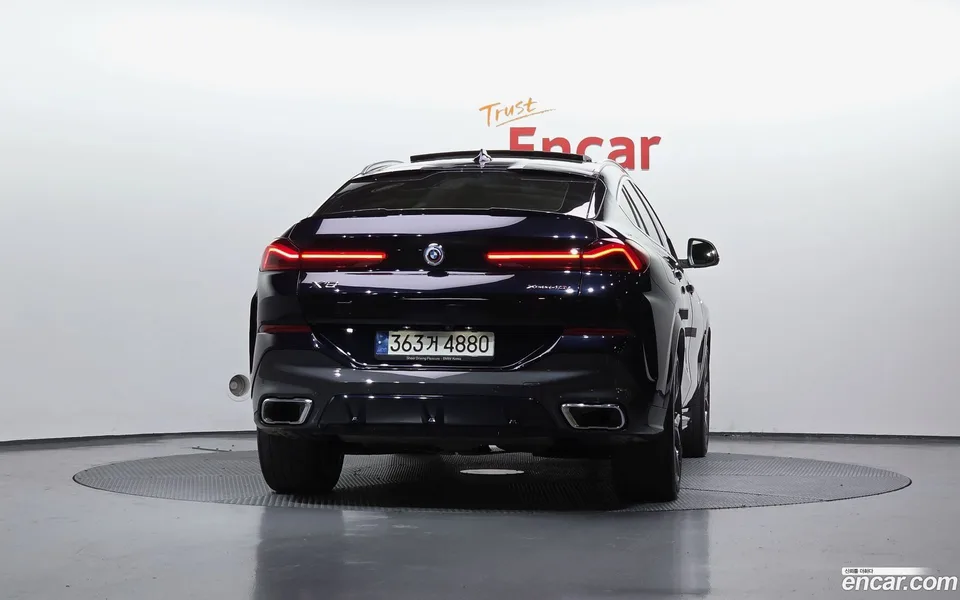 BMW X6 xDrive40i M 2022 — миниатюра 4