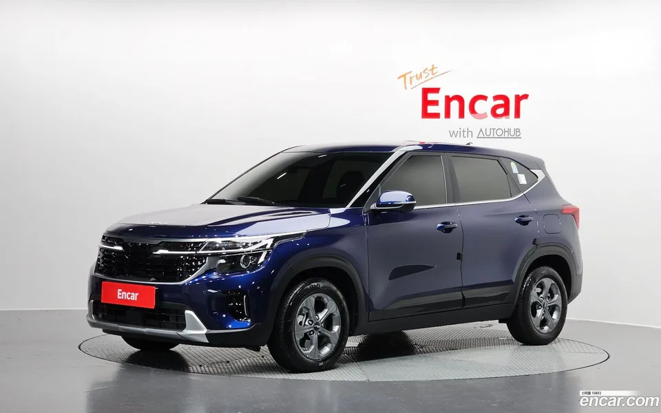 Kia Seltos 1.6 2WD 2025 — фото 1, купить с доставкой в Москву