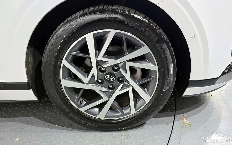 Hyundai Grandeur Hybrid 2023 — миниатюра 5
