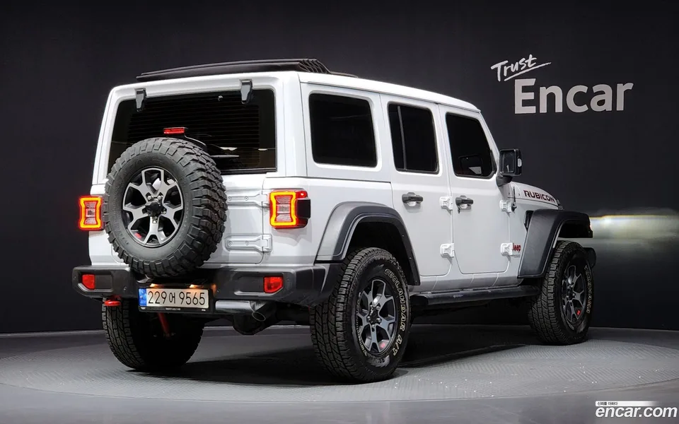 Jeep Wrangler 2.0 4 2022 — миниатюра 2