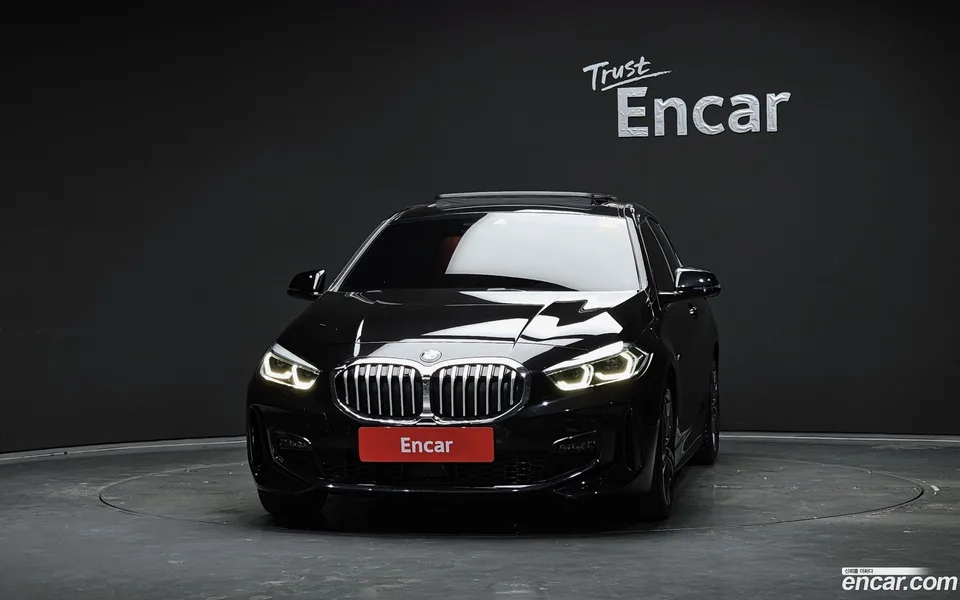 BMW 1 Series 120i M 2022 — миниатюра 3