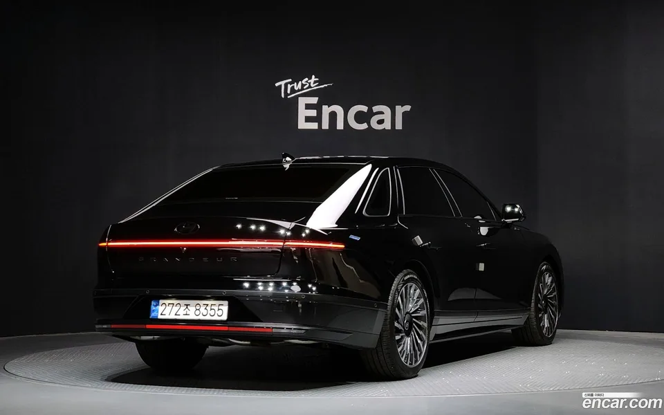 Hyundai Grandeur 2.5 2WD 2024 — миниатюра 2