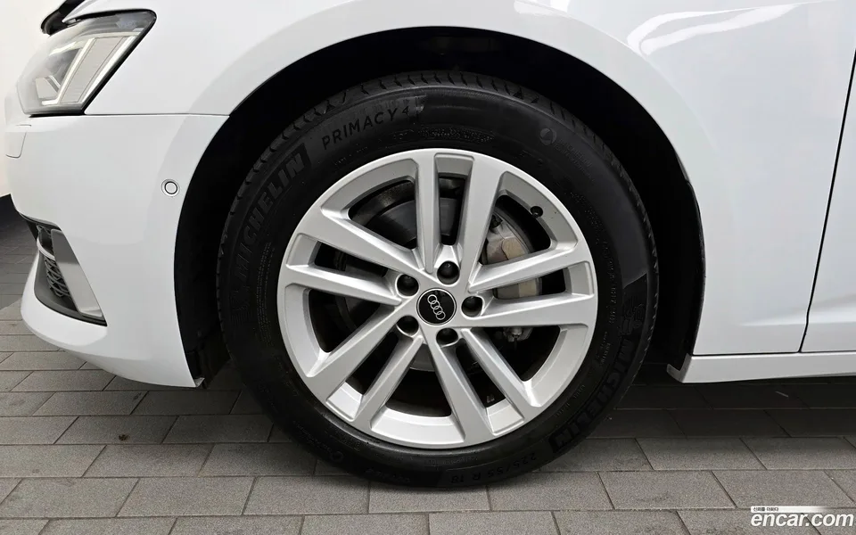 Audi A6 40 TDI 2023 — миниатюра 5