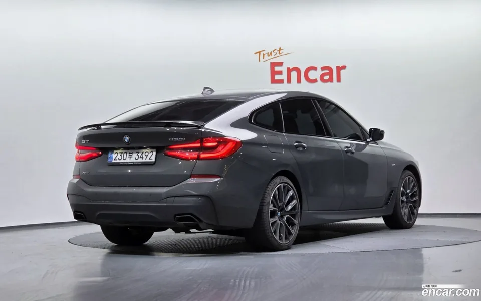 BMW 6 Series GT 630i xDrive M 2024 — миниатюра 2