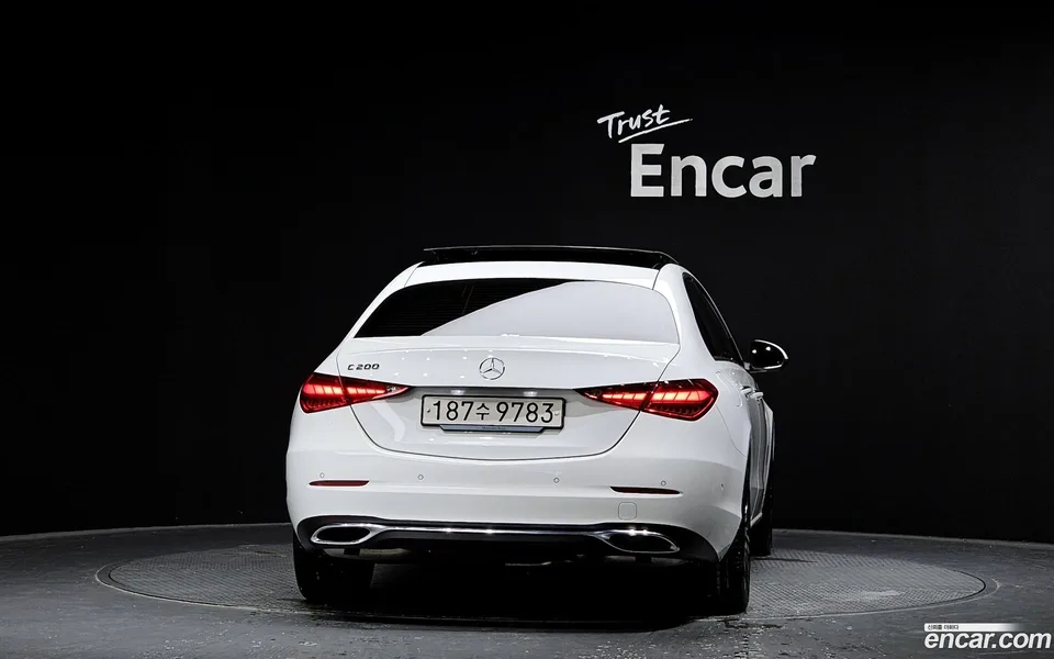 Mercedes-Benz C-Class C200 2024 — миниатюра 4