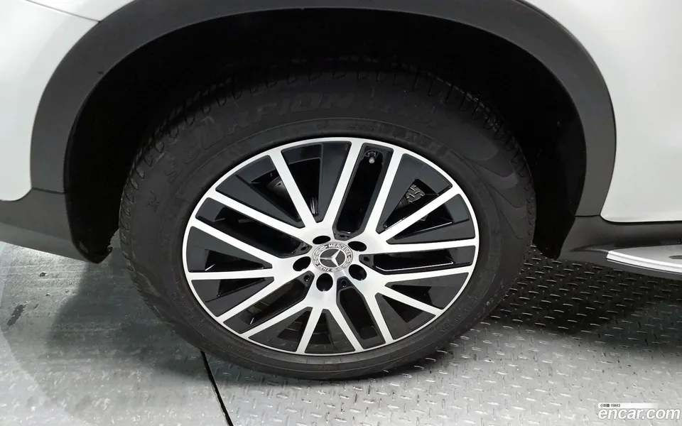 Mercedes-Benz GLC-Class GLC220 d 4MATIC 2022 — миниатюра 5