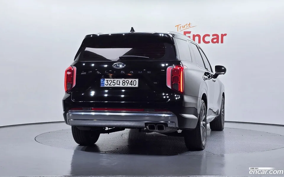Hyundai Palisade 2.2 2WD 2023 — миниатюра 4