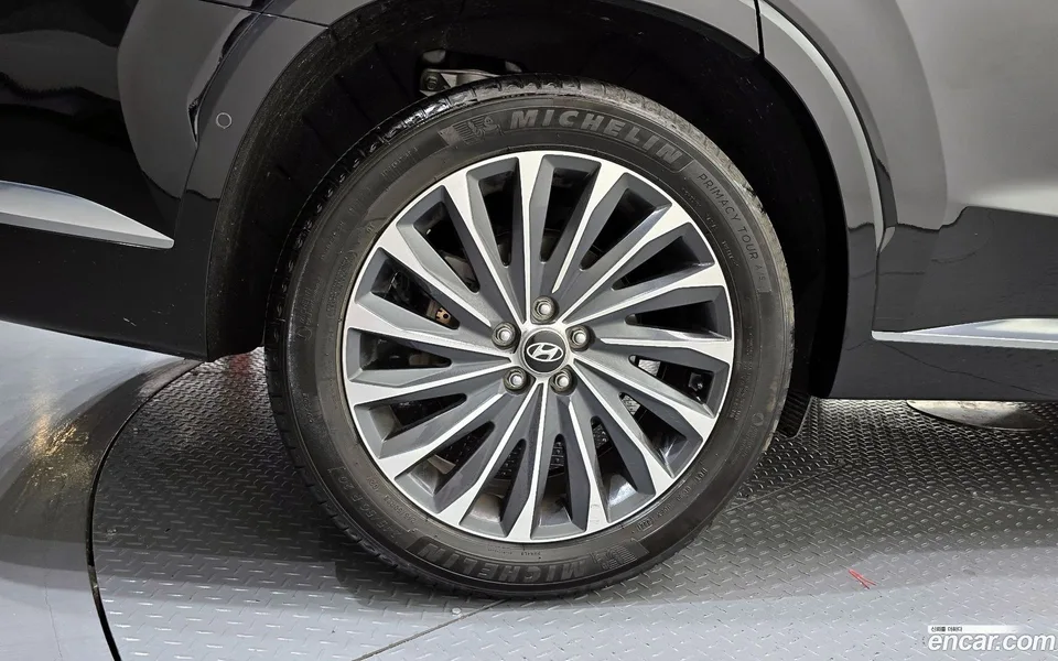 Hyundai Palisade 2.2 2WD 2023 — миниатюра 5