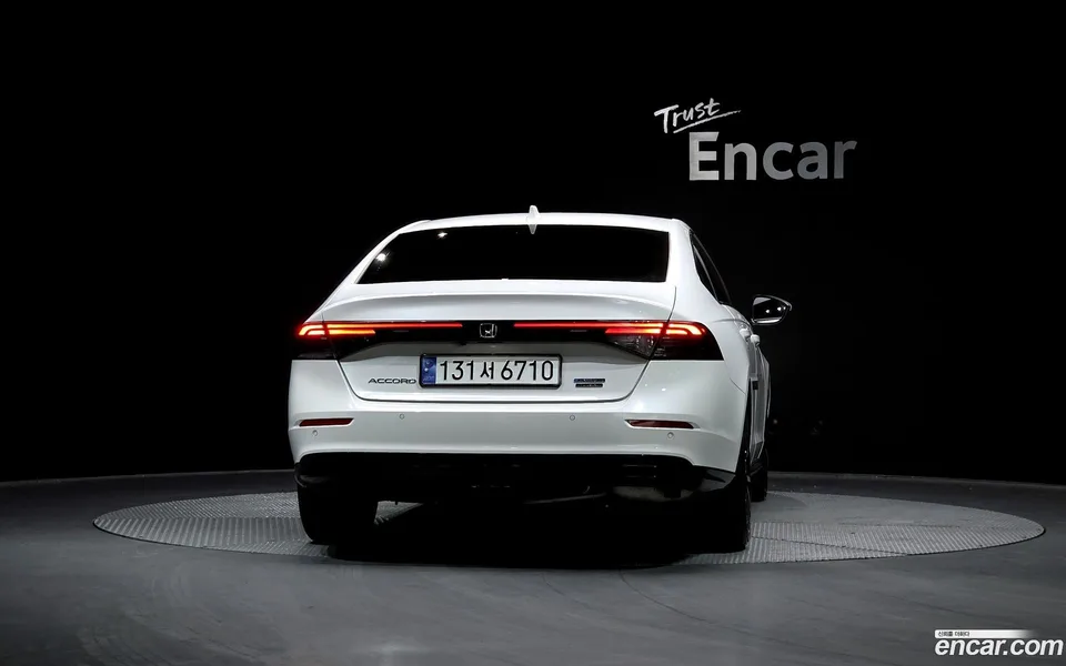 Honda Accord 2.0 2023 — миниатюра 4