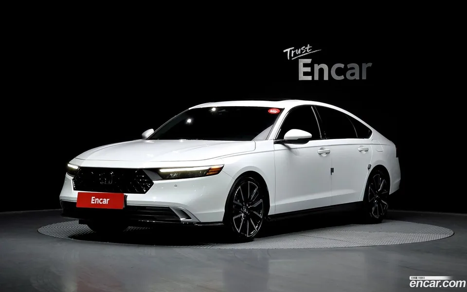 Honda Accord 2.0 2023 — фото 1, купить с доставкой в Москву
