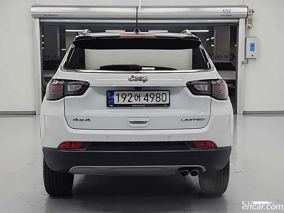 Jeep Compass 2.4 AWD 2022 — миниатюра 3