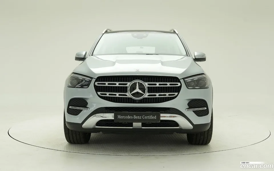 Mercedes-Benz GLE-Class GLE300d 4MATIC 2025 — миниатюра 3