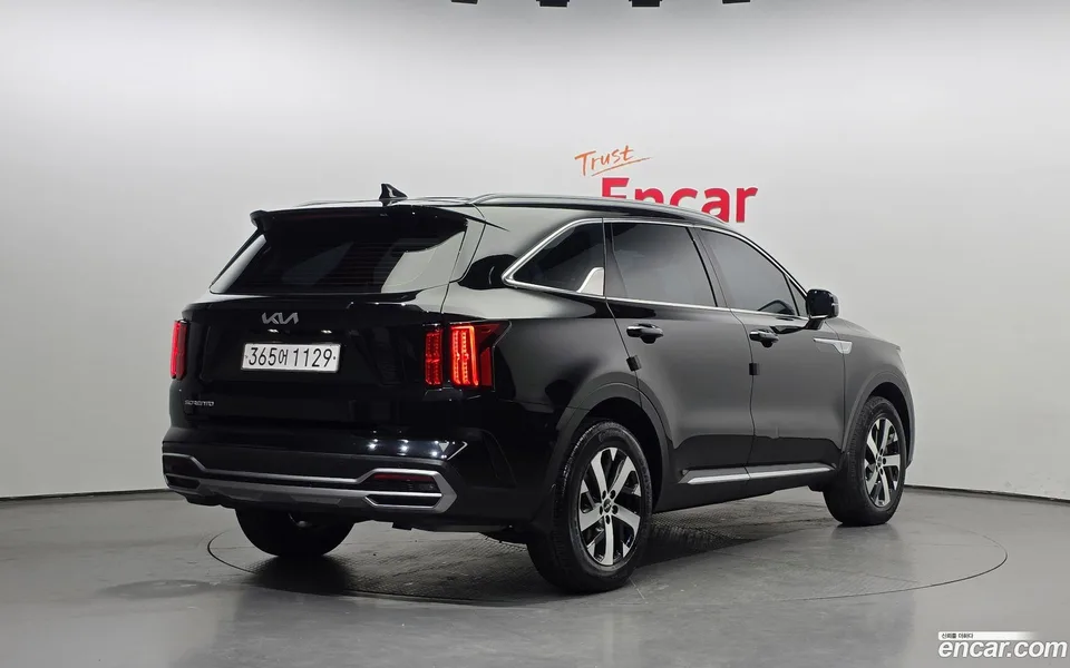 Kia Sorento 2.5T 2WD 2022 — миниатюра 2
