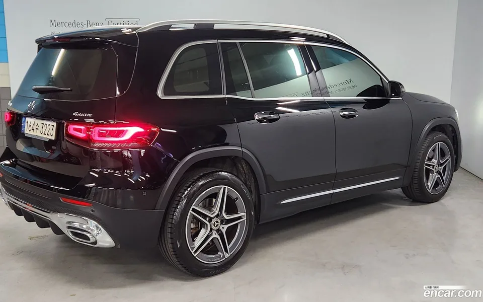 Mercedes-Benz GLB-Class GLB250 4MATIC 2022 — миниатюра 2