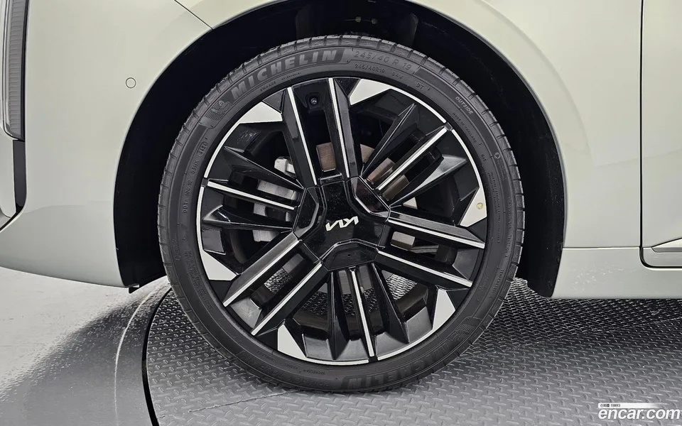 Kia K8 Hybrid 2025 — миниатюра 5