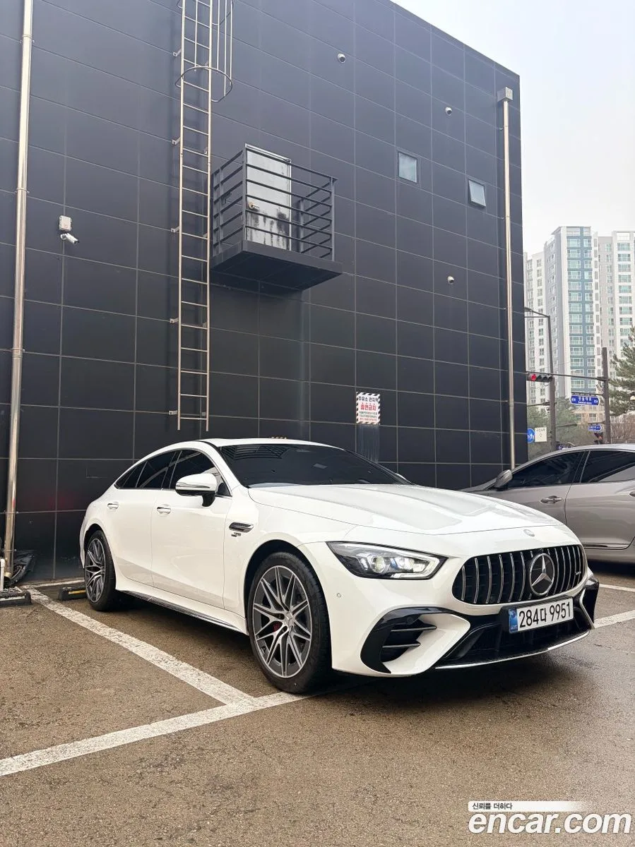 Mercedes-Benz AMG GT 4 43 4MATIC+ 2025 — миниатюра 3