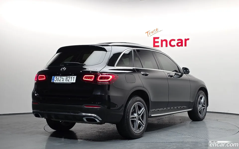 Mercedes-Benz GLC-Class GLC300e 4MATIC 2022 — миниатюра 2