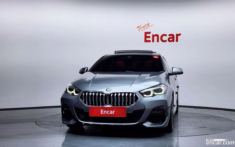 BMW 2 Series Gran Coupe 220i M 2022 — миниатюра 3